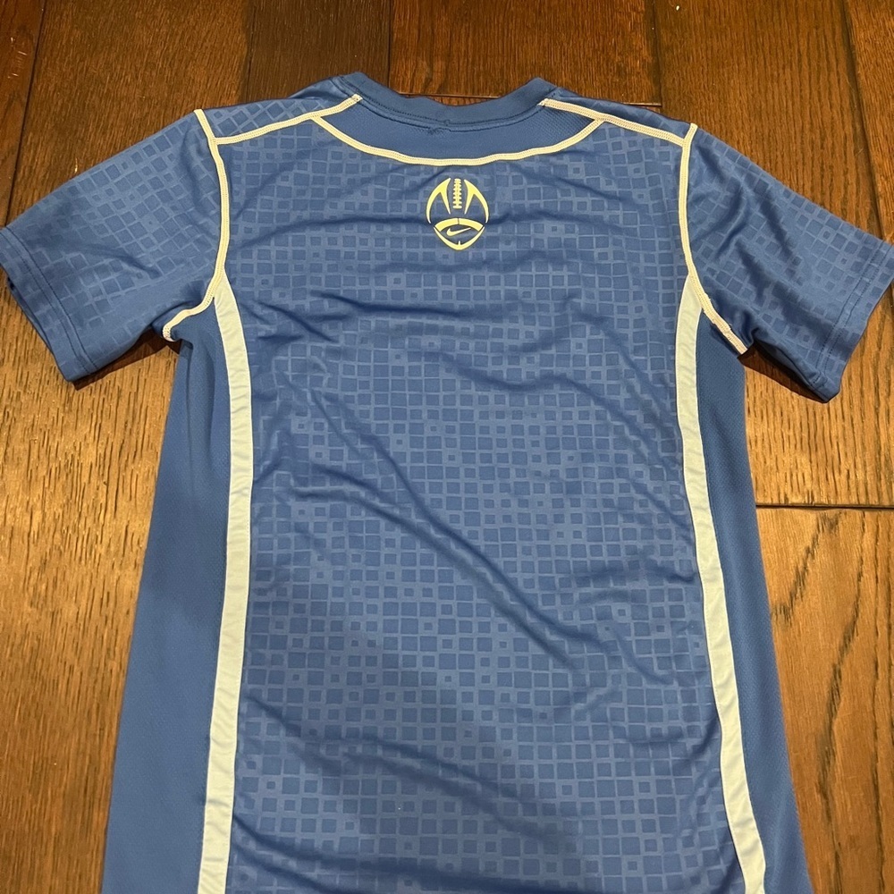Nike Blue Dri-FIT Sports Shirt - Picture 4 of 4